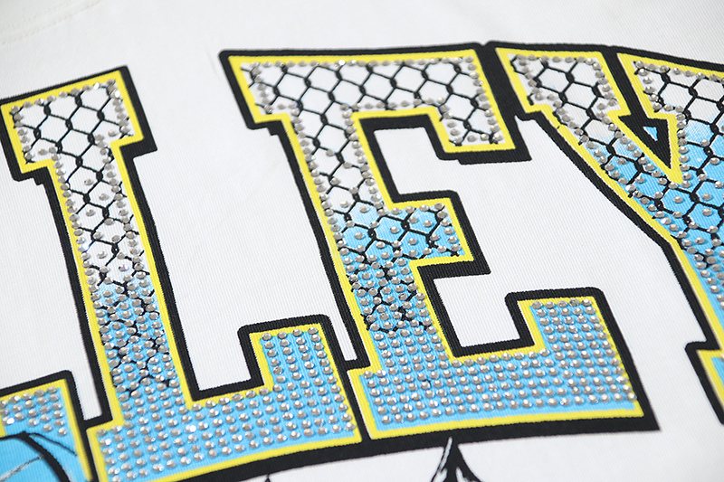 VALE USA Athletic Crest Rhinestone Graphic T-Shirt